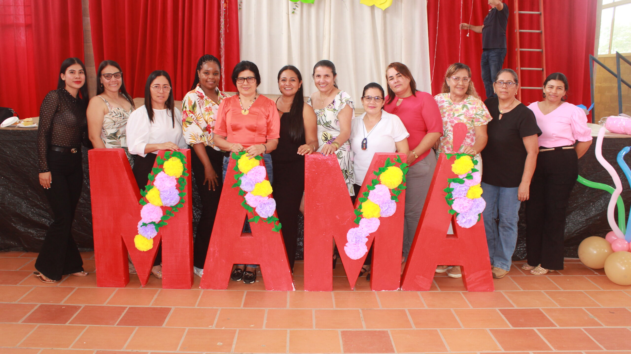 DÍA DE LAS MADRES PEDRONELISTAS